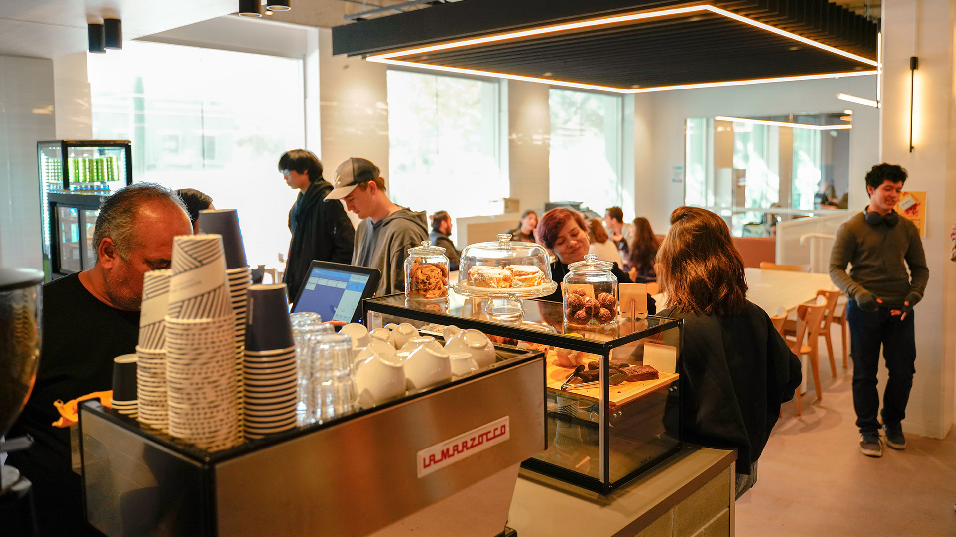 Cafe With Students 2 Level 0